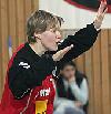 Sandra Polchow, reaktivierte Torhüterin, konzentriert im Kasten - SV Berliner VG 49  (April 2006)