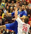 Lufthoheit: Nikola Karabatic erzielte im Finale zehn Tore und holte sich mit Frankreich in der Verlängerung den Titel<br><a href="http://galerie.redsport.de/index.php?option=com_joomgallery&func=viewcategory&catid=331&Itemid=53" target="_blanK"><small>» Galerie zum Spiel (17)</small></a>