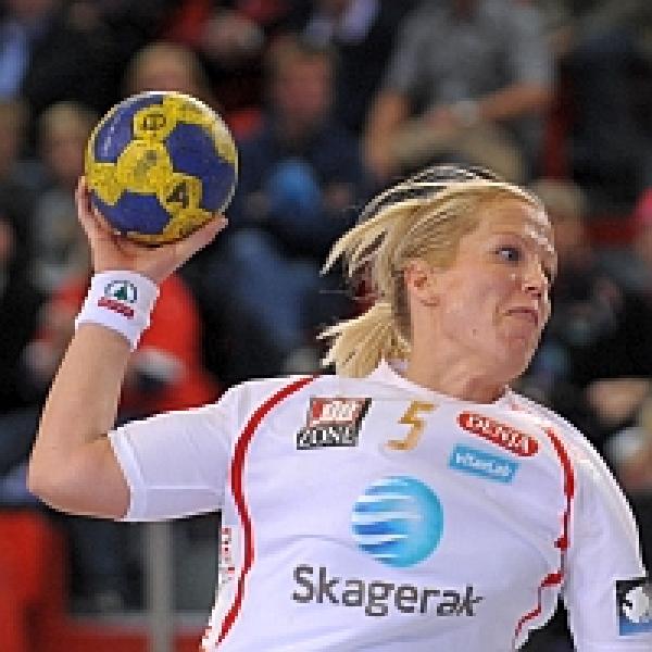 Torschützenkönigin: Heidi Løke (93 Tore)
