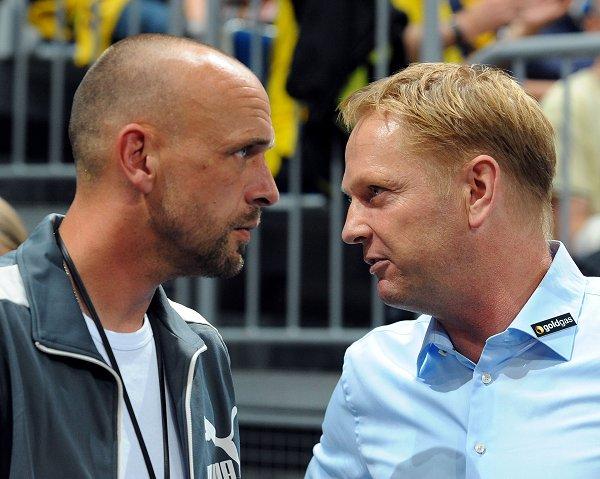 Gleiche Probleme? Holger Stanislawski (Trainer Hoffenheim) mit Thorsten Storm (re)