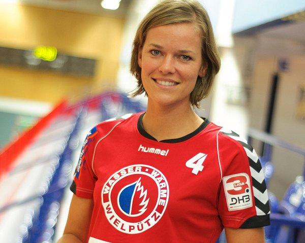 Gesine Paulus im Trikot des HSV Gräfrath