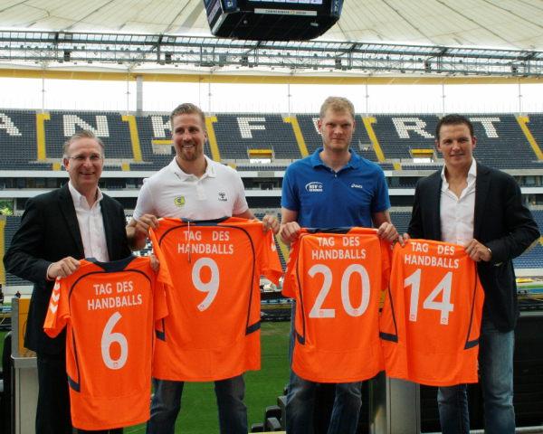 Patrick Meyer (Geschäftsführer Commerzbank-Arena) mit Oliver Roggisch, Jogi Bitter und Frank Rost