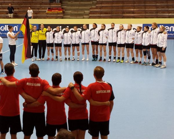 Die DHB-Juniorinnen sind eines von acht Teams in der Hauptrunde.