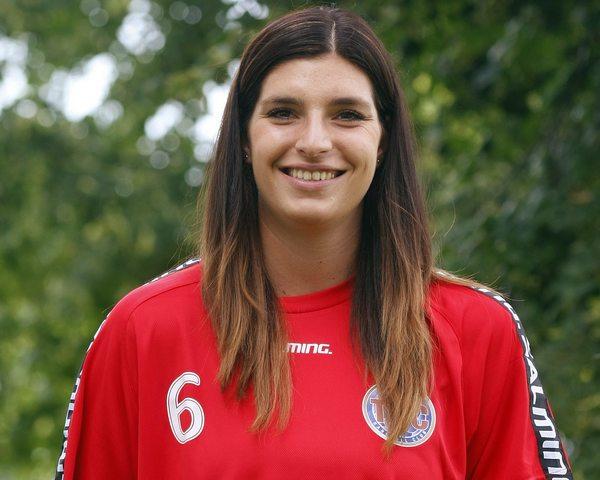 Auf Linksaußen: Franziska Mietzner