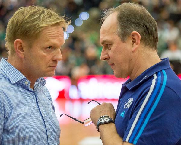 Jörn-Uwe Lommel (re) mit THW-Manager Thorsten Storm