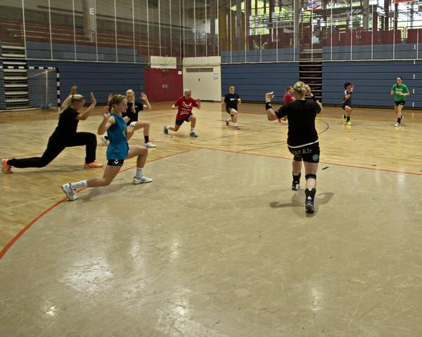 Trainingsauftakt bei den Vulkan-Ladies