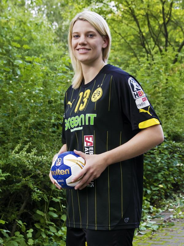 Carolin Schmele, Borussia Dortmund 2015/16