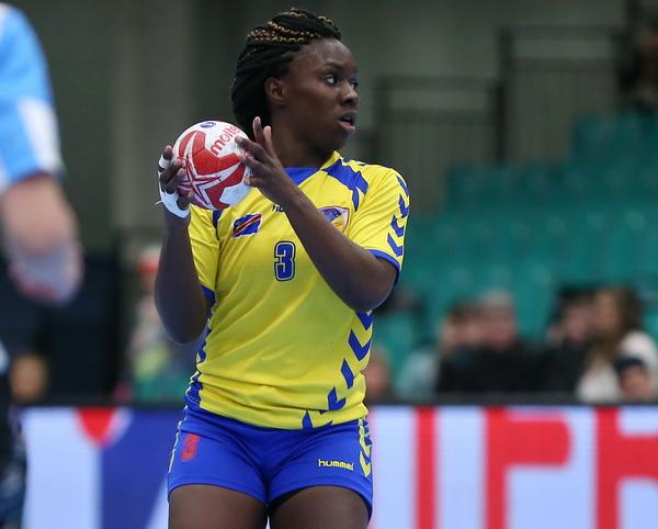 Grace Shokkos Songa, Kongo
Weltmeisterschaft Vorrunde Gr. C
ARG-COD