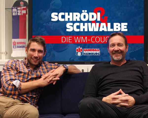 Stefan Schröder und Martin Schwalb begleiten das Großturnier mit der "WM-Couch"