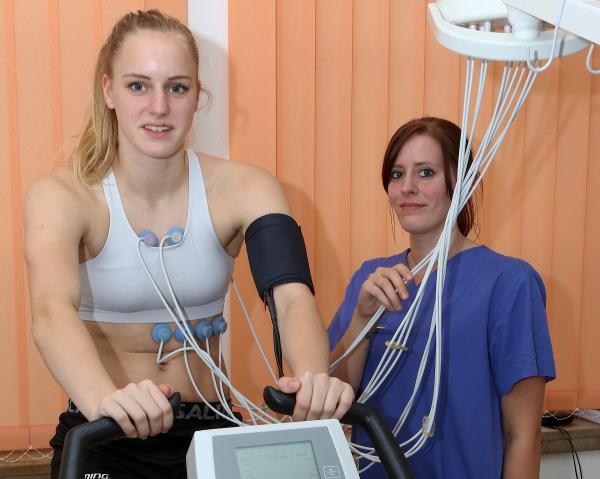 Iva van der Linden in der Asklepios Klinik in Melsungen