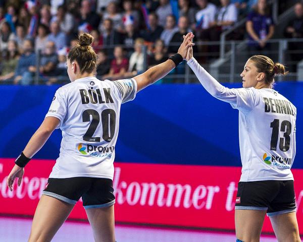 Emily Bölk und Julia Behnke wollen mit dem DHB-Team sowohl 2019 wie auch 2020 nach Japan