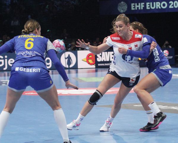 EHF Euro 2018, Europameisterschaft Frauen, SWE-NOR, Emilie Arntzen /NOR