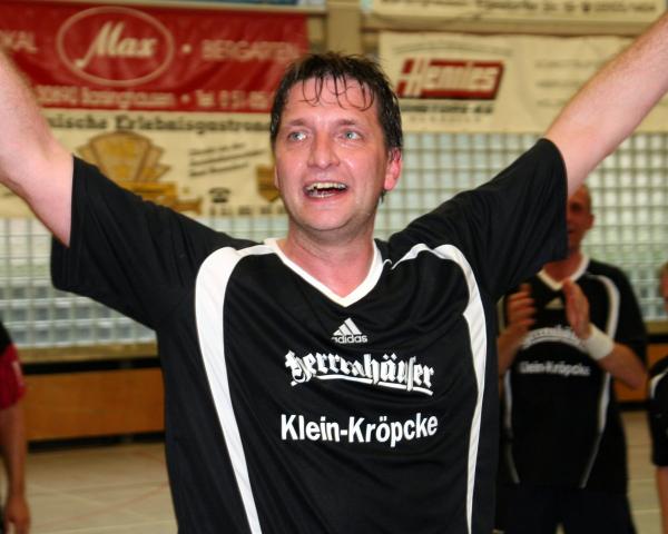 Olaf Seegers, Co-Trainer HSV Hannover - hier 2008 beim Abschied aus Barsinghausen