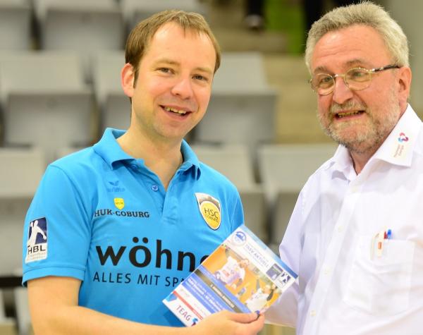 Jan Gorr (li.) sprach mit Pressesprecher Thomas Levknecht vom ThSV Eisenach 
