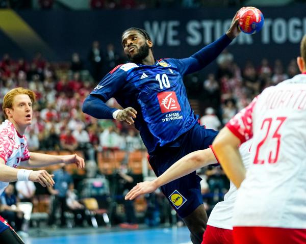 Dika Mem und Frankreich starteten mit einem Sieg gegen Polen in die Handball-WM 2023
