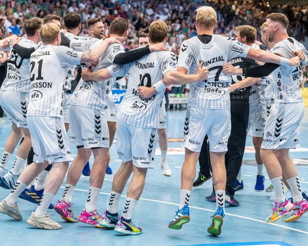 Der THW Kiel feierte in Göppingen die Meisterschaft in der Handball Bundesliga Saison 2022/23.