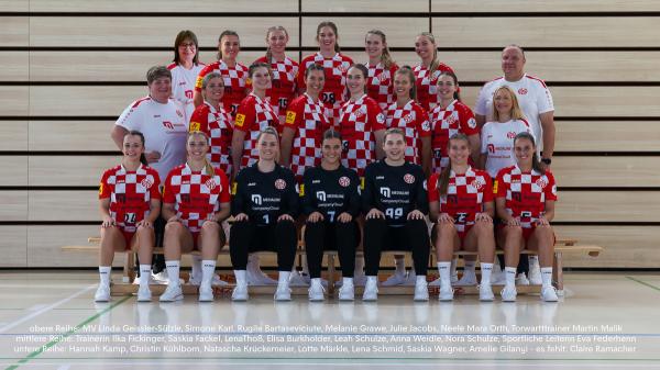 1. FSV Mainz 05 - Teamfoto 2HBF2324